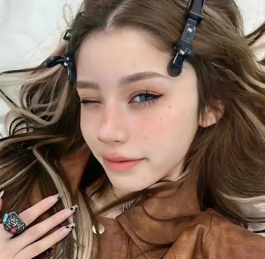 白发魔女